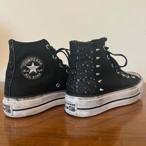 CONVERSE Chuck Taylor Distressed All Star High Tops
